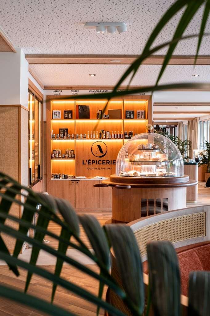 Best Western Plus L'Oree Paris Sud Saulx-les-Chartreux Restaurace fotografie
