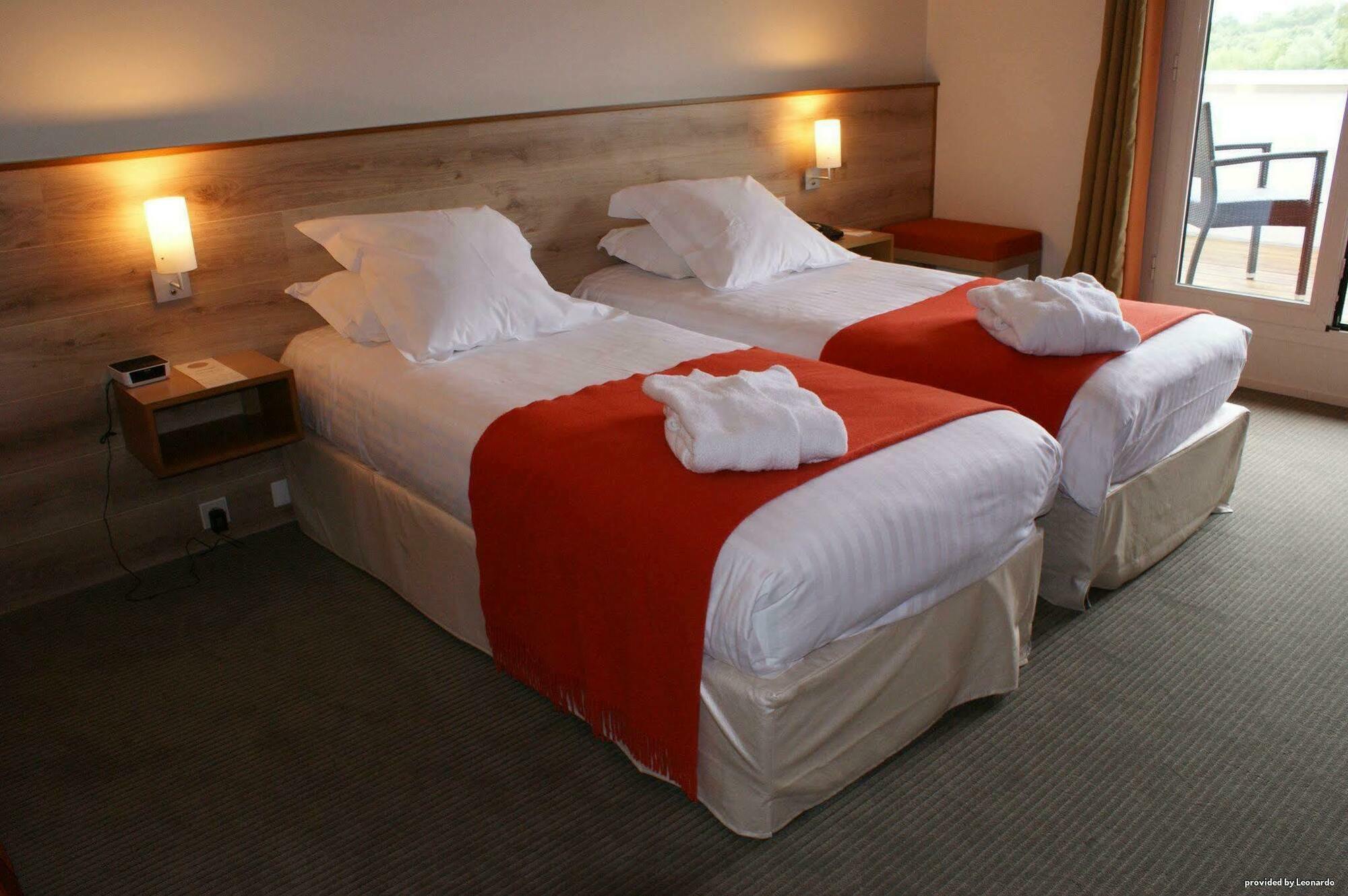 Best Western Plus L'Oree Paris Sud Saulx-les-Chartreux Pokoj fotografie